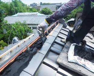 耐震工法(ガイドライン工法)による屋根工事・復旧工事