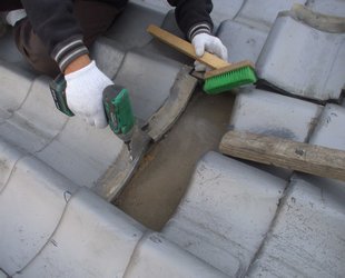 屋根補強・瓦の台風及び地震対策工事